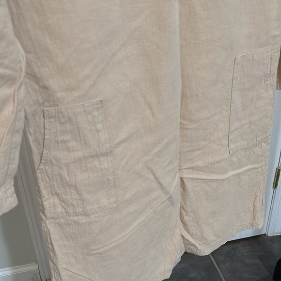 Linen tunic with pockets - Picture 2 of 3